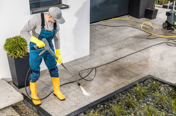 Best Sidewalk Pressure Washing  in Hillcrest, CA
