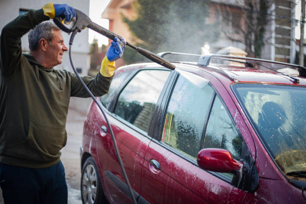 Best Garage Pressure Washing  in Hillcrest, CA